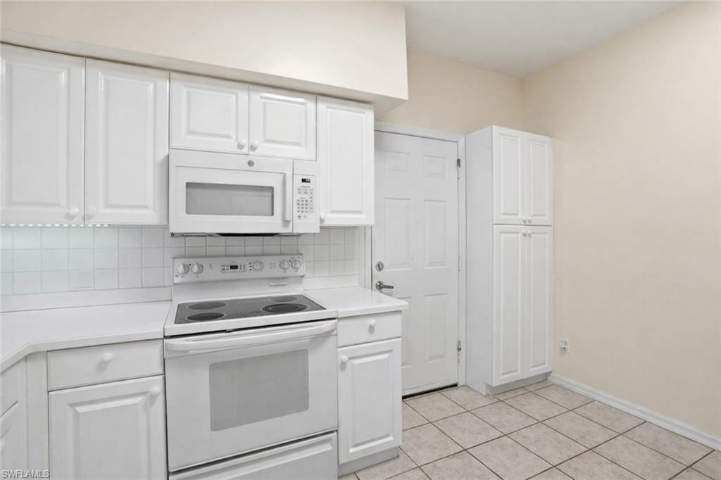 BERKSHIRE LAKES - Residential