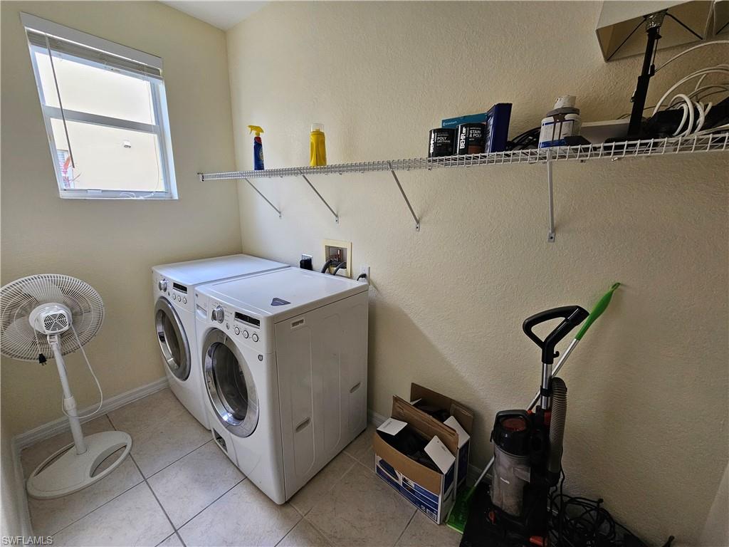 VALENCIA COUNTRY CLUB - Residential Lease