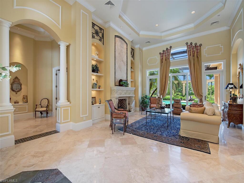 BELLO LAGO - Residential