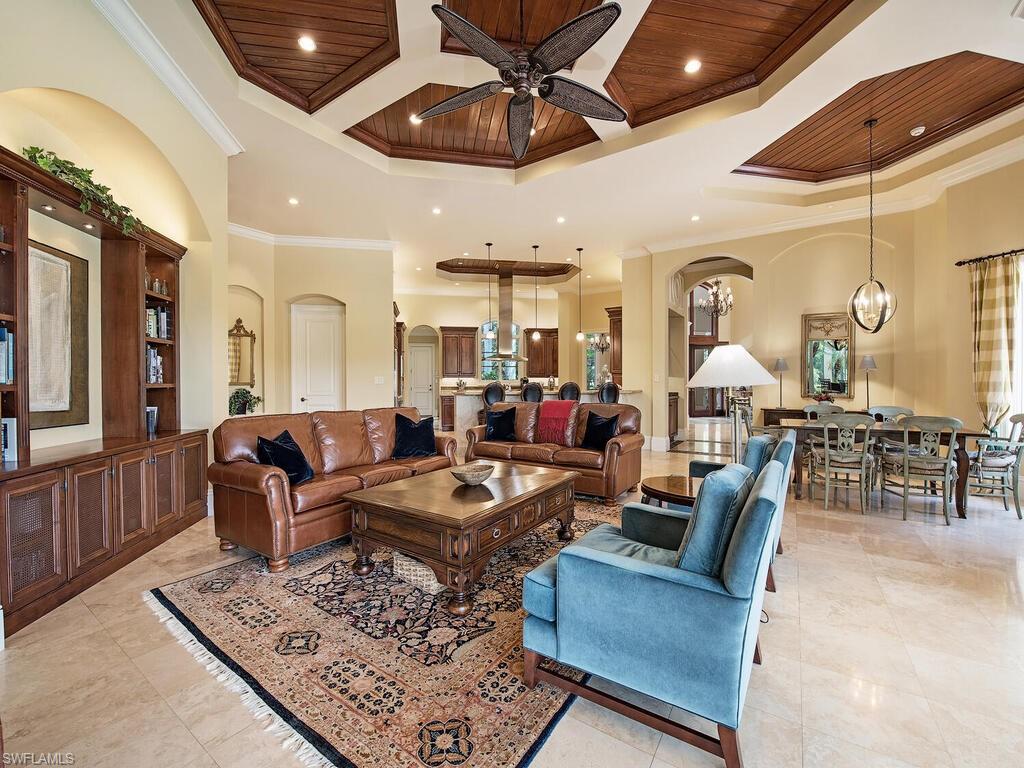 BELLO LAGO - Residential