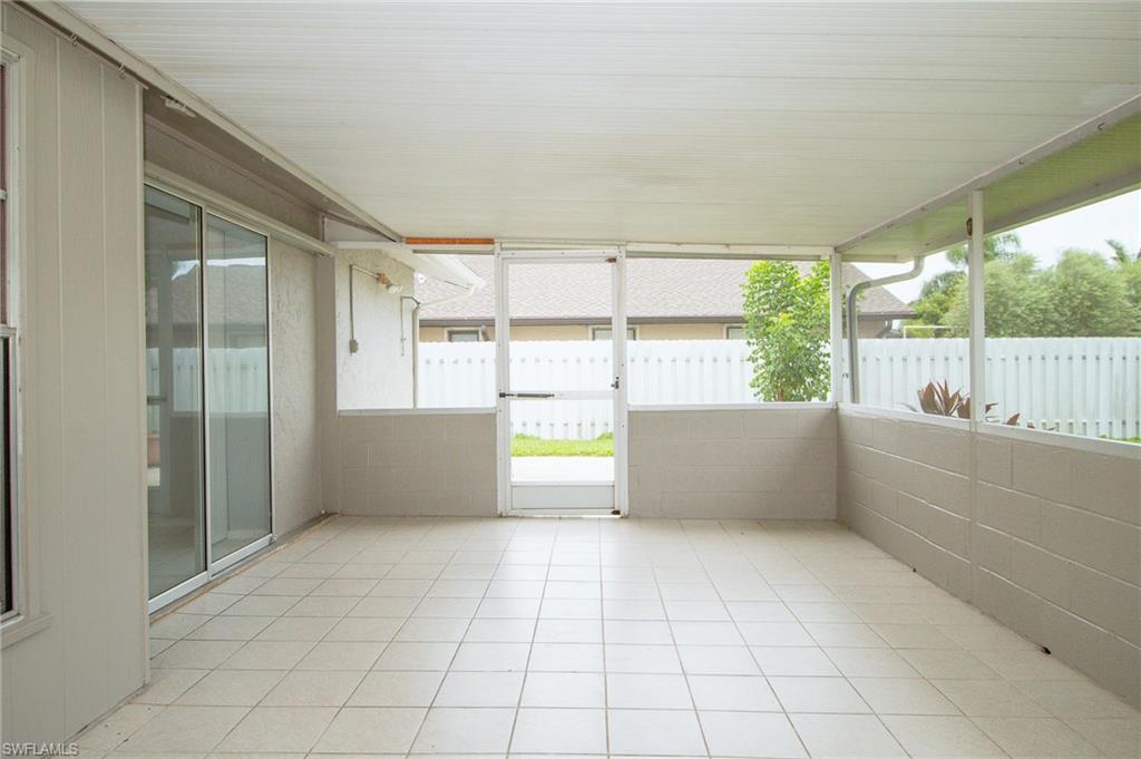 CAPE CORAL - Residential