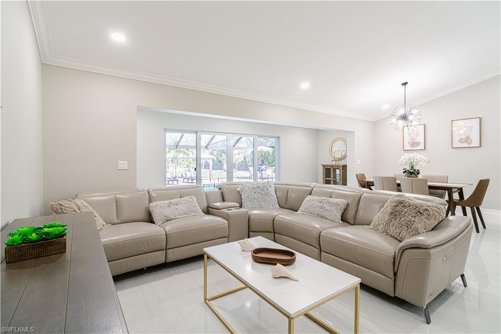 GOLDEN GATE ESTATES - Residential