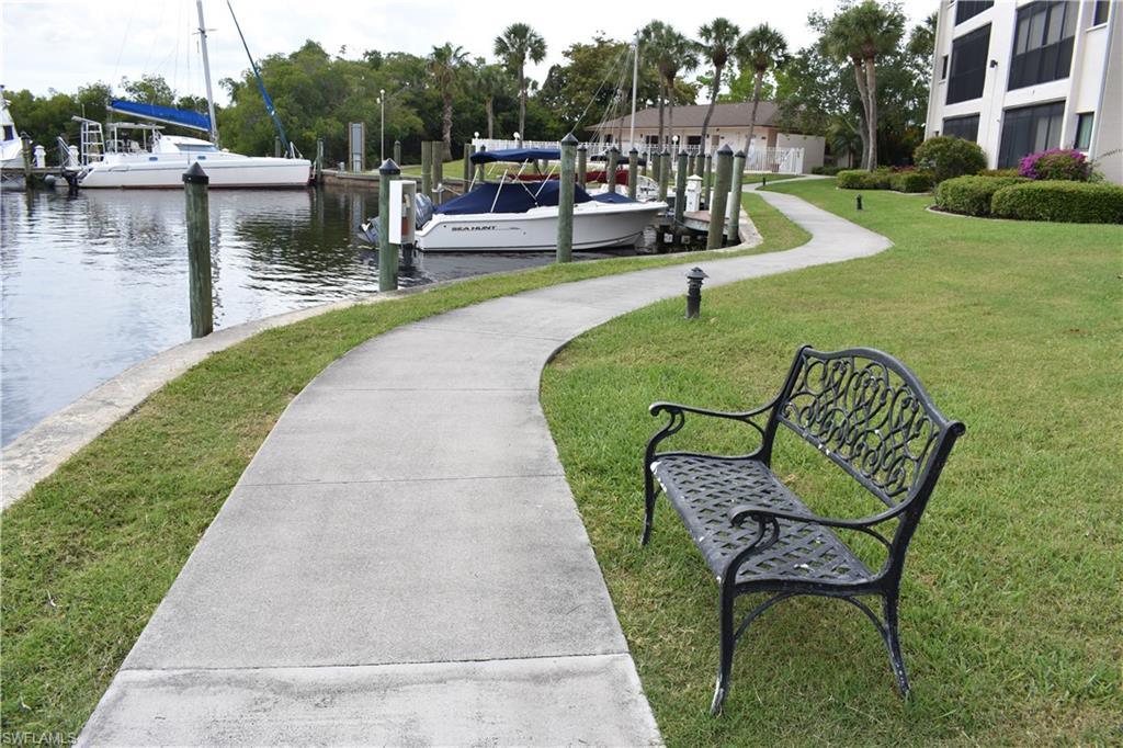 PARKWAY CONDO - Residential Lease