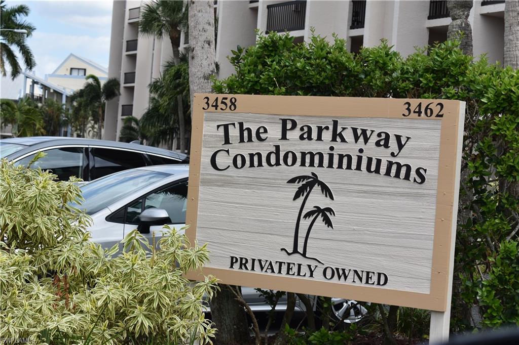 PARKWAY CONDO - Residential Lease