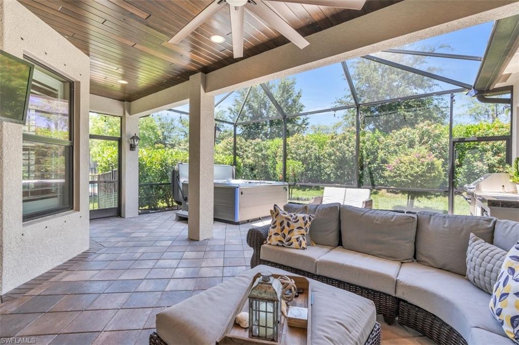 STONECREEK - Residential