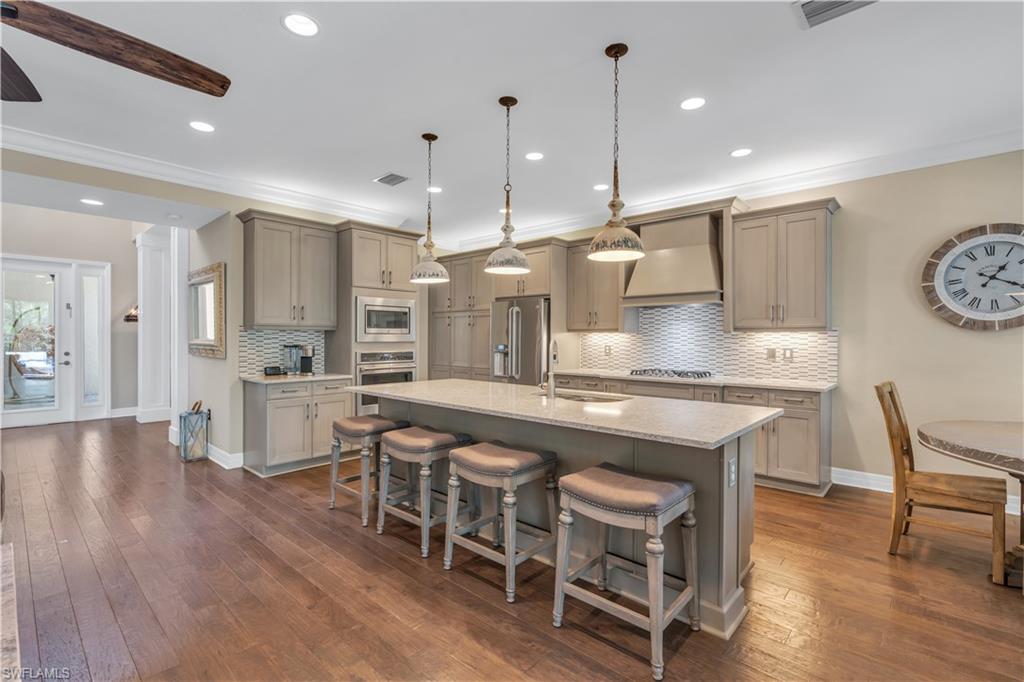 STONECREEK - Residential