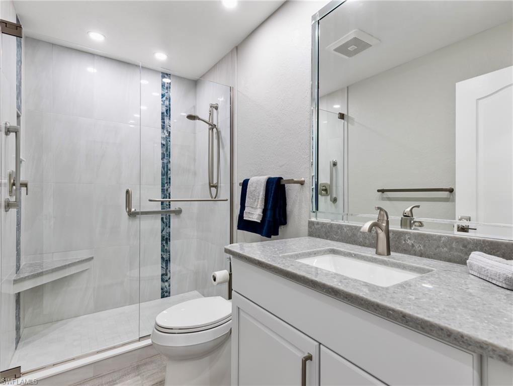 MYERLEE ESQUIRE COURTS CONDO - Residential