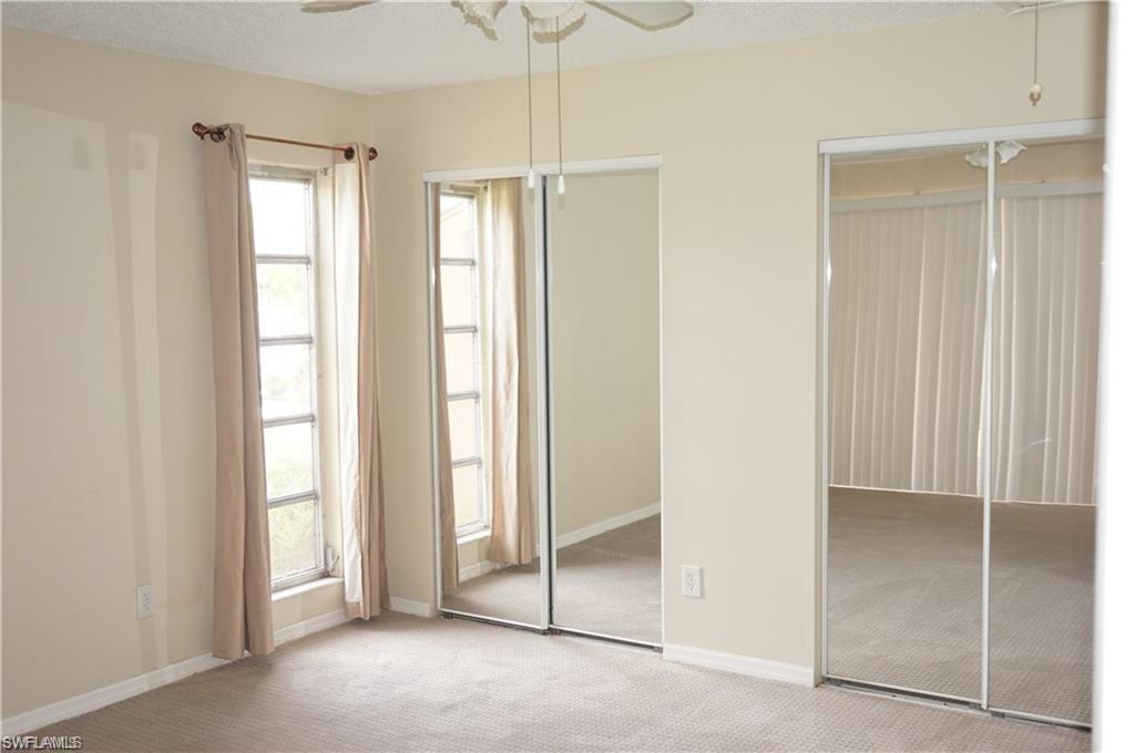 FOXMOOR LAKES - Residential