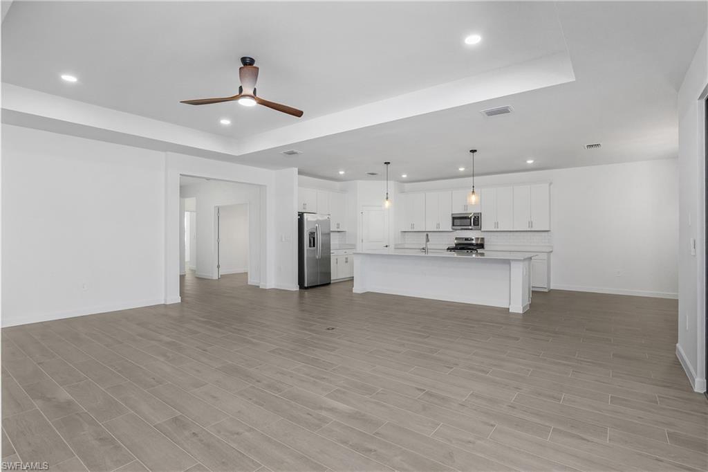 VERDANA VILLAGE - Residential