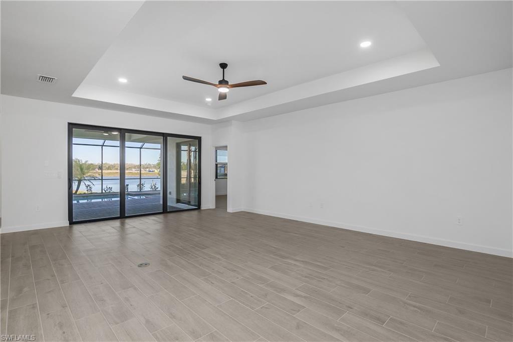 VERDANA VILLAGE - Residential