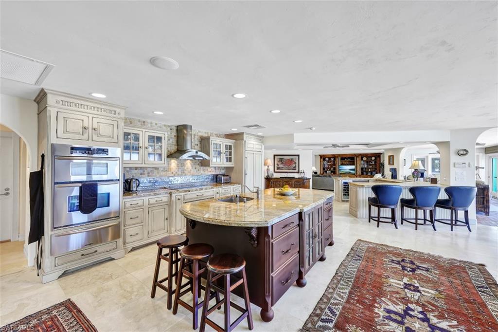 MARCO ISLAND - Residential