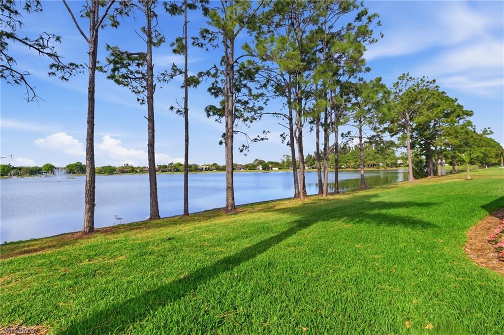 GOLDEN PALMS LUXURY MOTORCOACH RESORT - Land