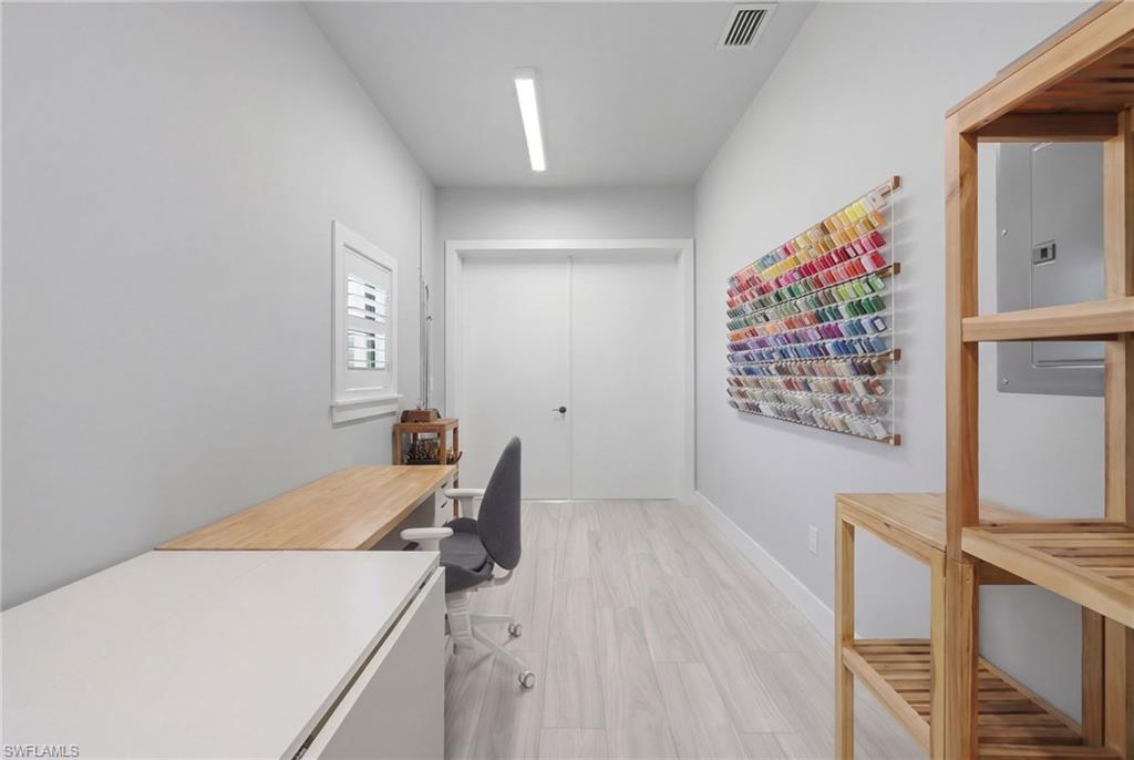 GOLDEN PALMS LUXURY MOTORCOACH RESORT - Land