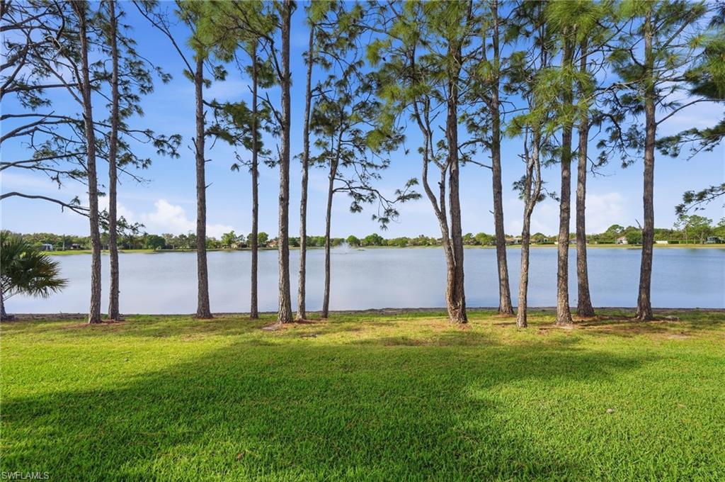 GOLDEN PALMS LUXURY MOTORCOACH RESORT - Land