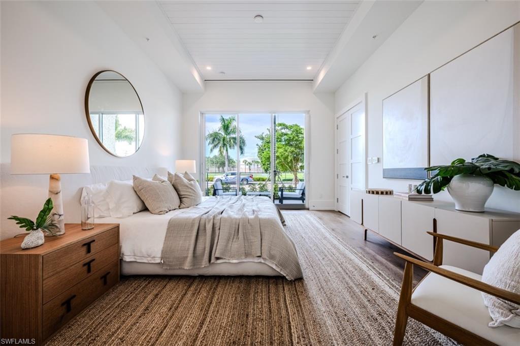 OLDE NAPLES - Residential