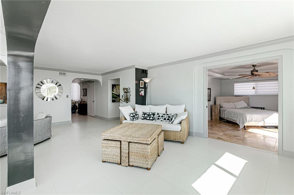 SANDARAC CONDO - Residential