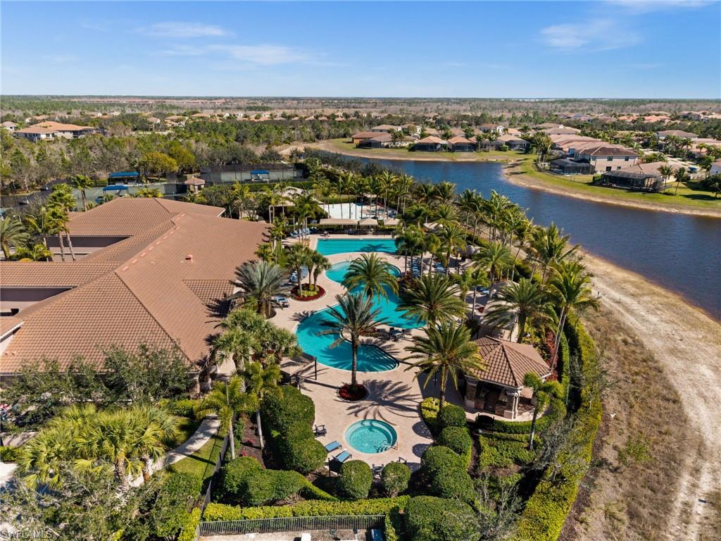 RIVERSTONE - Residential