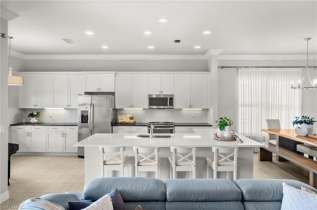 RIVERSTONE - Residential