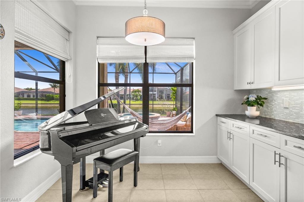 RIVERSTONE - Residential