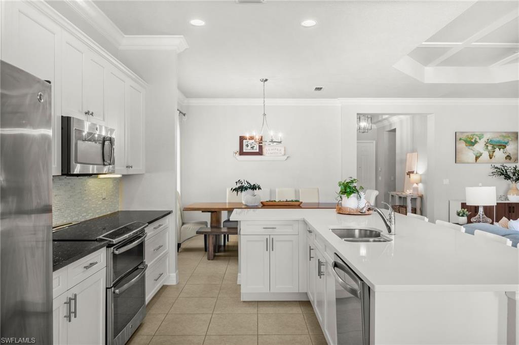 RIVERSTONE - Residential