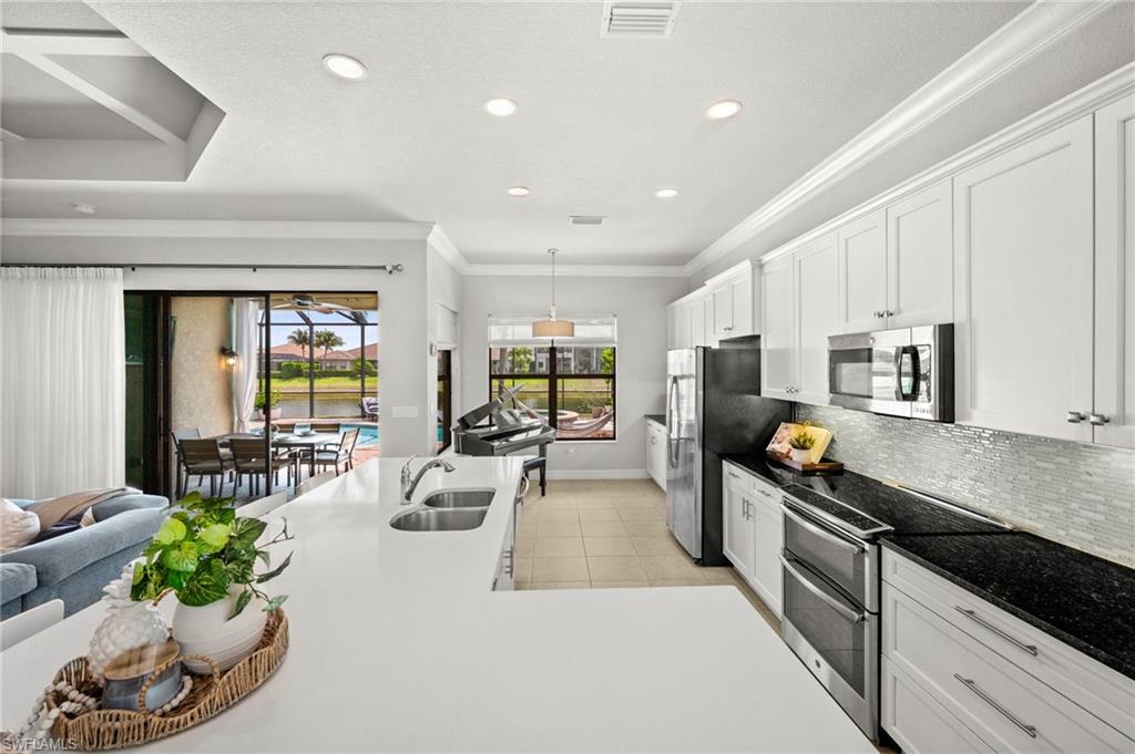 RIVERSTONE - Residential