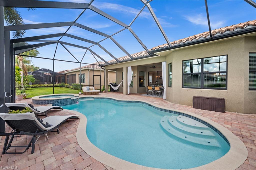 RIVERSTONE - Residential