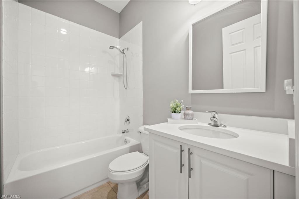 RIVERSTONE - Residential