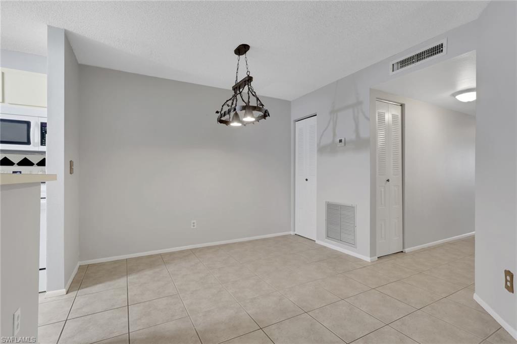 SUMMERLIN WOODS - Residential