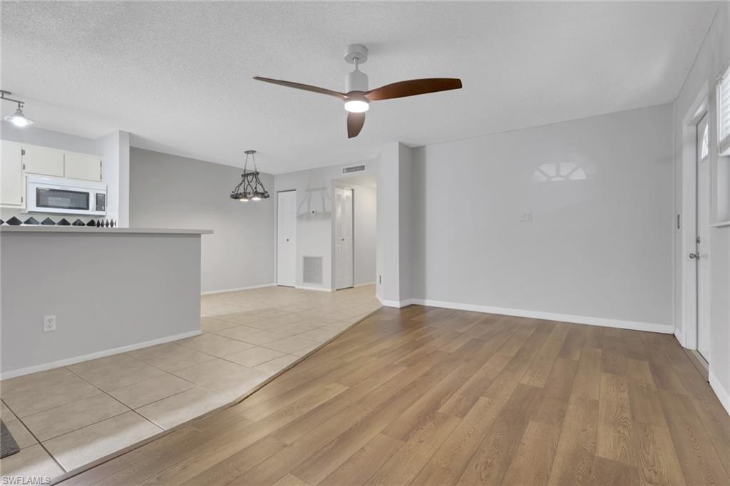 SUMMERLIN WOODS - Residential