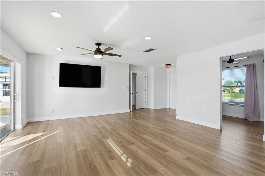 SOUTH POINTE SOUTH - Residential