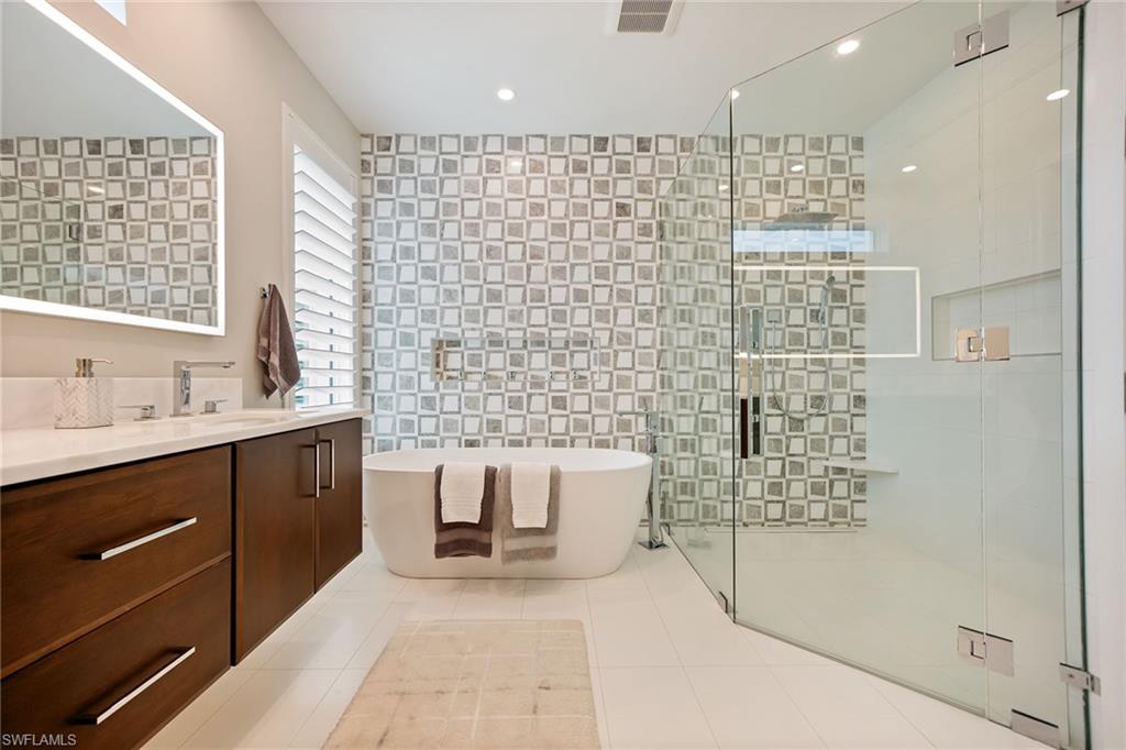 GRAND BAY AT PELICAN BAY - Residential