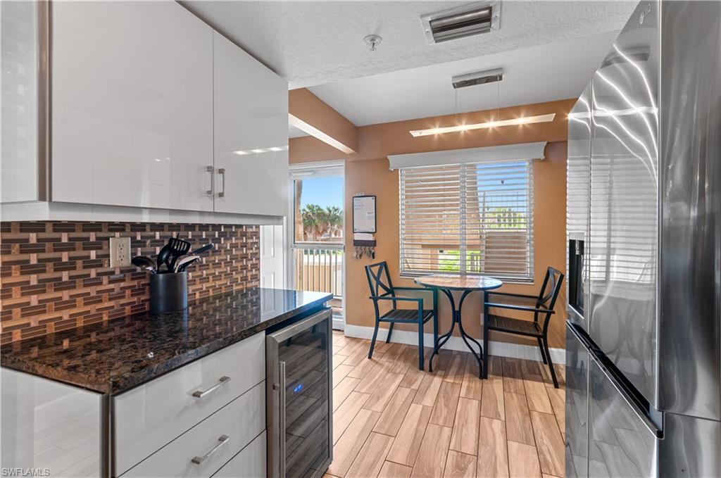 VILLAGES ON LAKE AUGUSTA - Residential