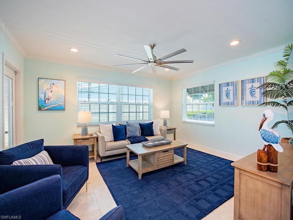 LAKE PARK - Residential