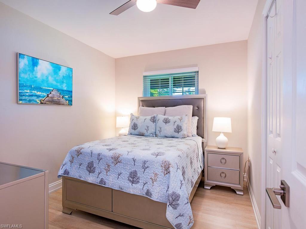 LAKE PARK - Residential