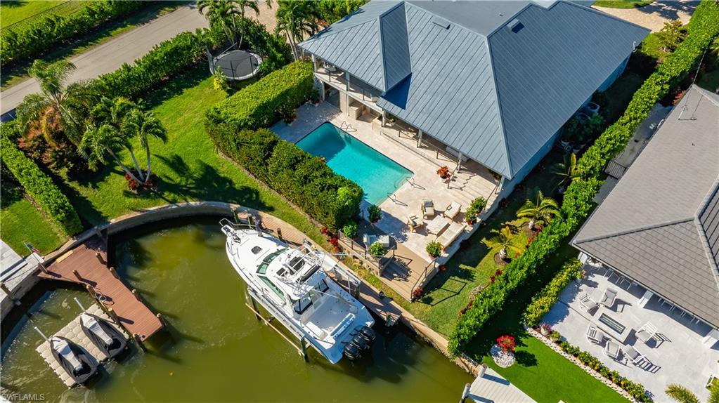 ROYAL HARBOR - Residential