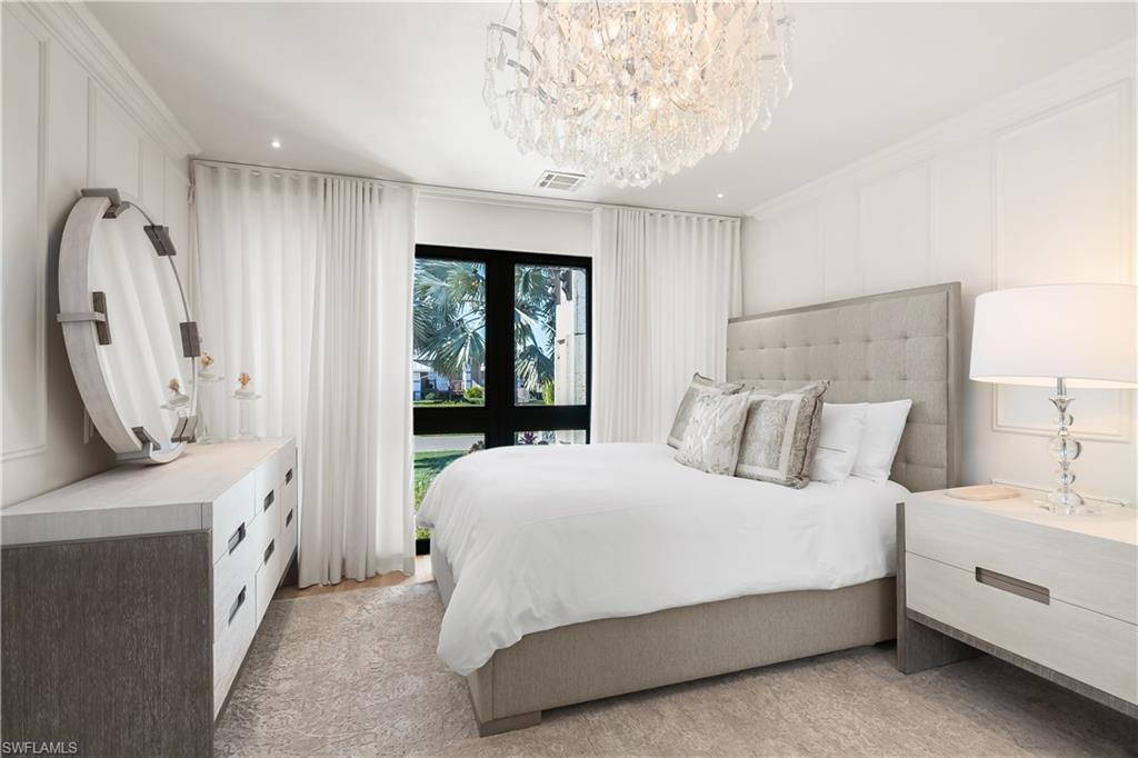 ROYAL HARBOR - Residential