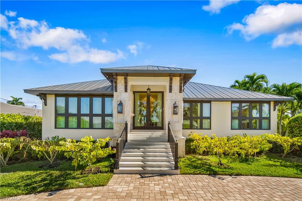 ROYAL HARBOR - Residential