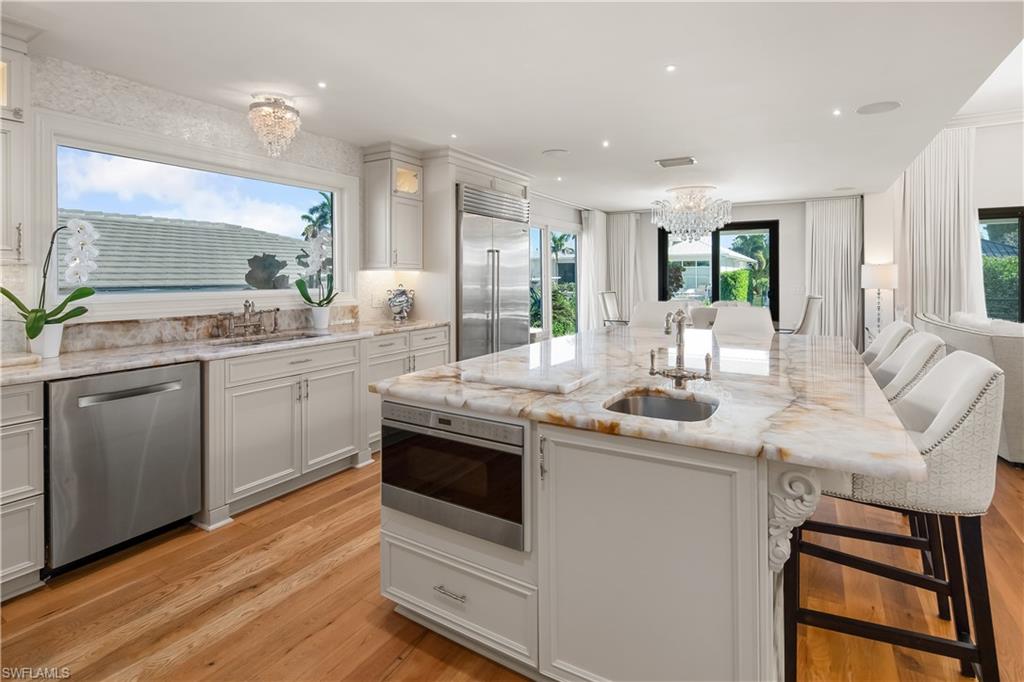 ROYAL HARBOR - Residential