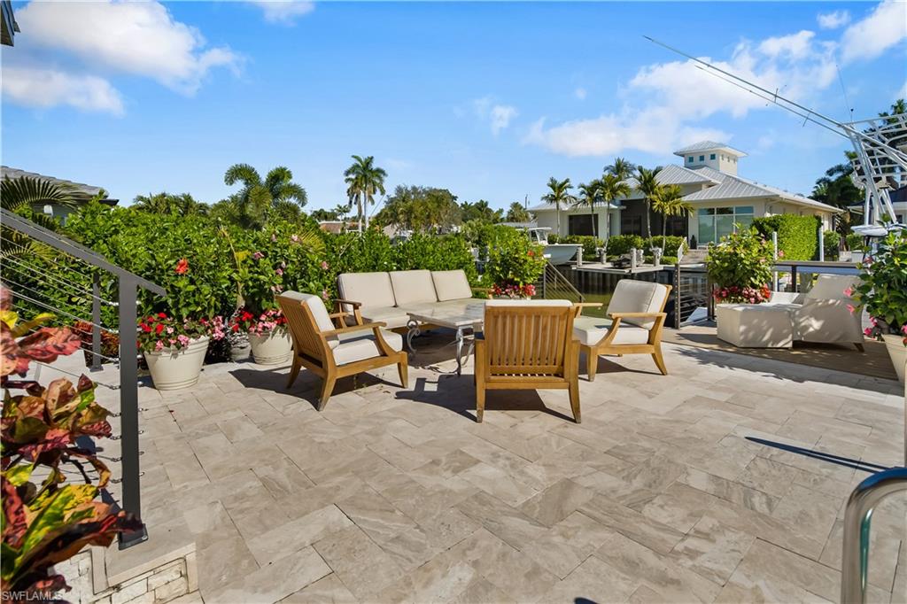 ROYAL HARBOR - Residential