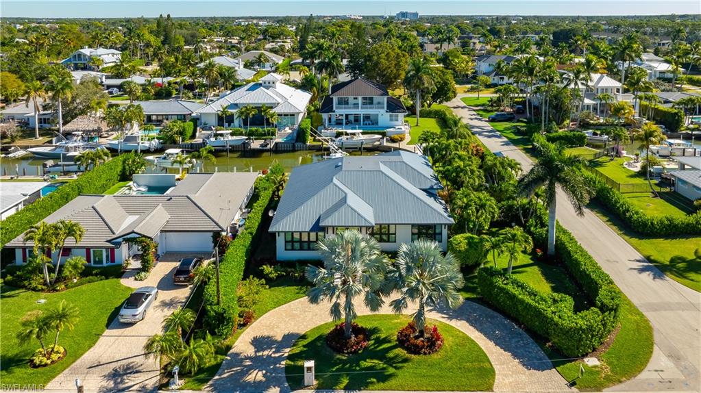 ROYAL HARBOR - Residential