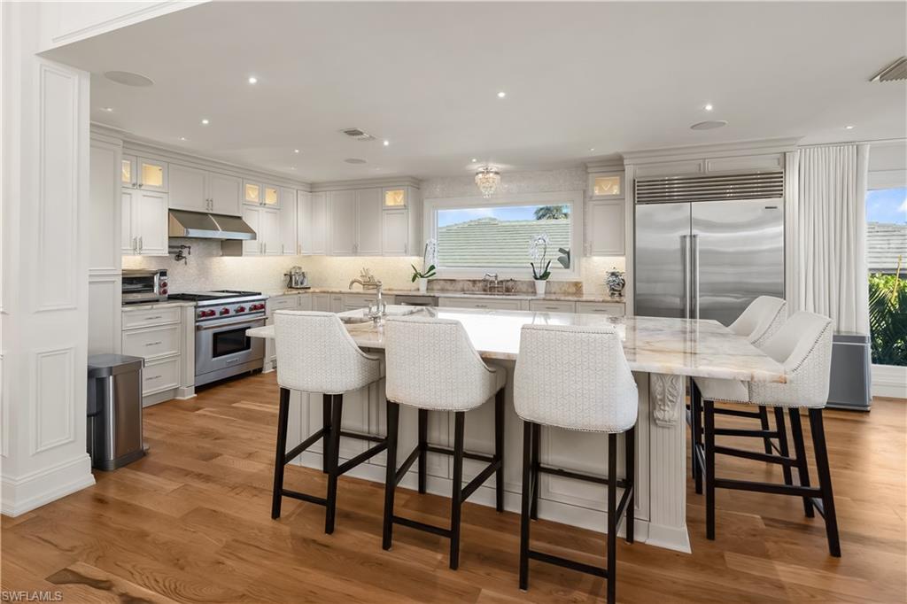 ROYAL HARBOR - Residential