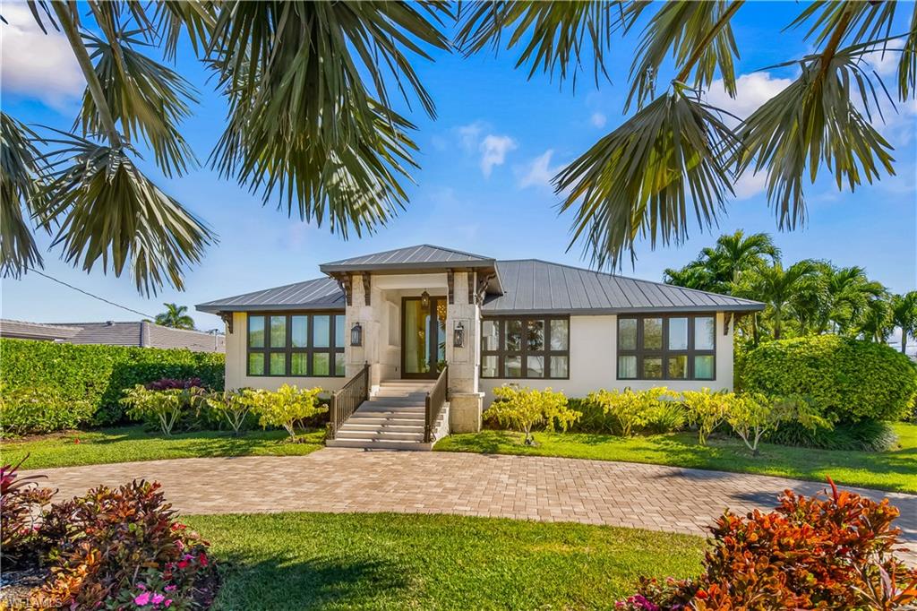 ROYAL HARBOR - Residential