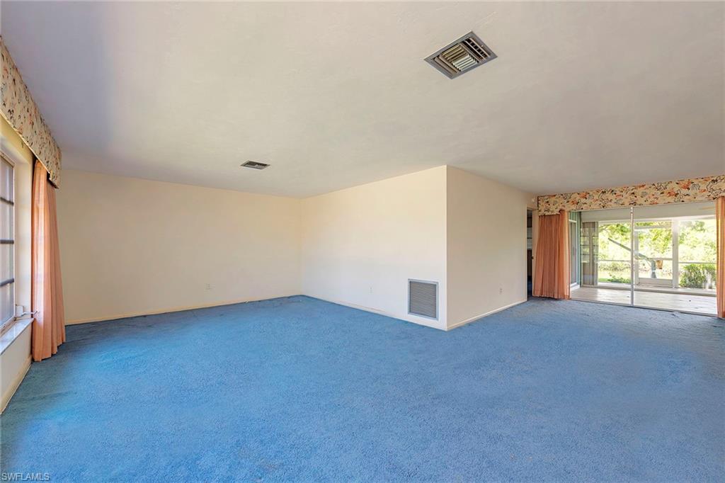 ROYAL HARBOR - Residential