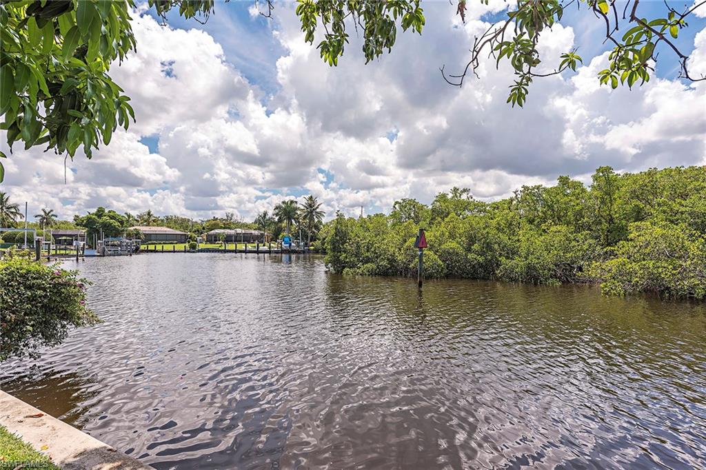 ROYAL HARBOR - Residential