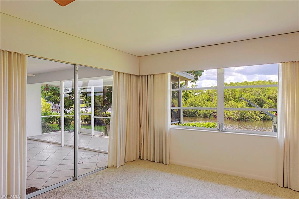 ROYAL HARBOR - Residential