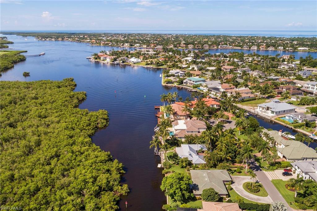 ROYAL HARBOR - Residential