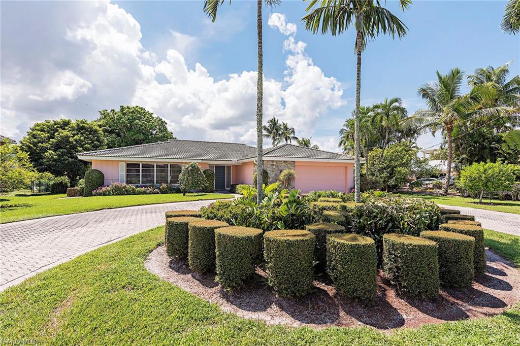 ROYAL HARBOR - Residential