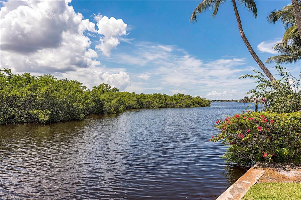 ROYAL HARBOR - Residential