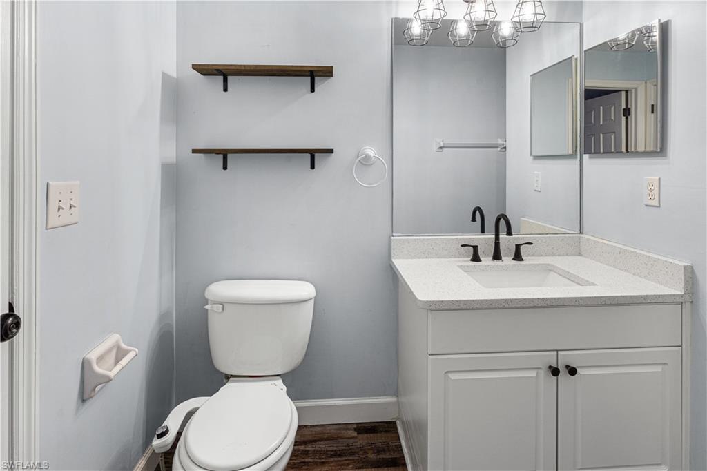 SAN CARLOS PARK - Residential