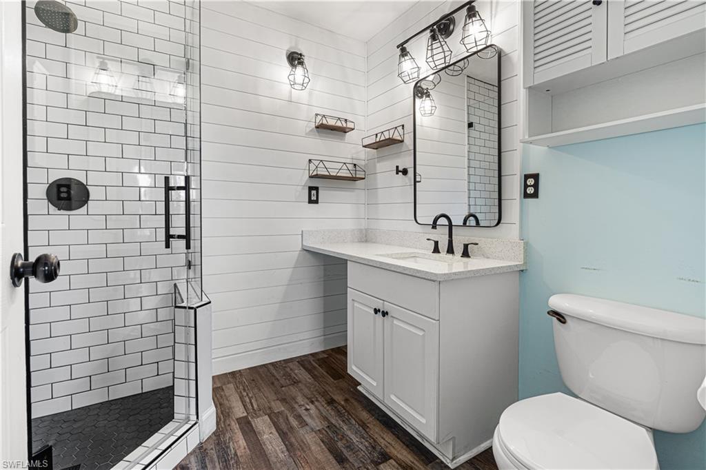 SAN CARLOS PARK - Residential